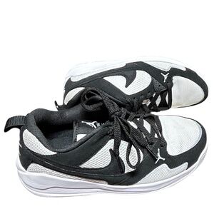 Nike Men’s HJ6777-001 Jordan CMFT Era Panda Colorway Sz-8